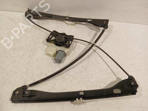 Used Front right window mechanism Front right window mechanism SKODA FABIA III Estate (NJ5) 1.2 TSI (110 hp) 33824555 33824555