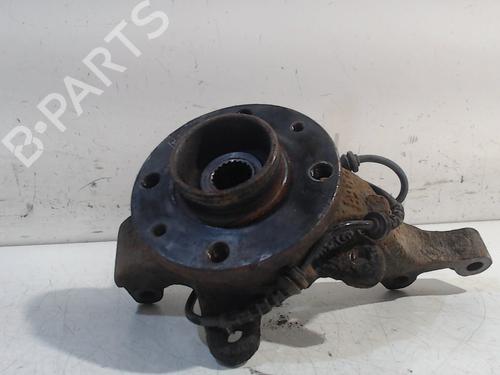 Used Right front steering knuckle DACIA SANDERO 1.2 16V (75 hp) 13206965