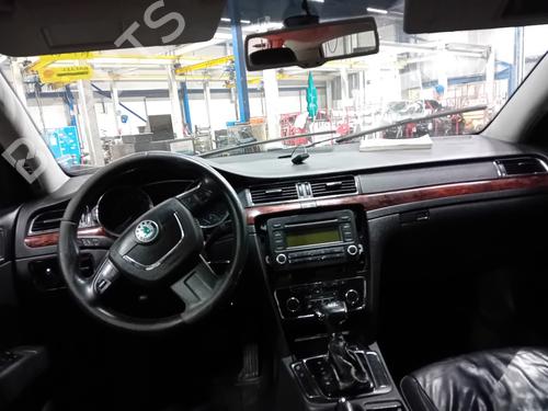 Right front driveshaft SKODA SUPERB II Estate (3T5) 2.0 TDI 16V | BP30152693M39