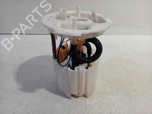 Used Fuel pump VOLVO V40 Hatchback (525) D2 (120 hp) 19727308