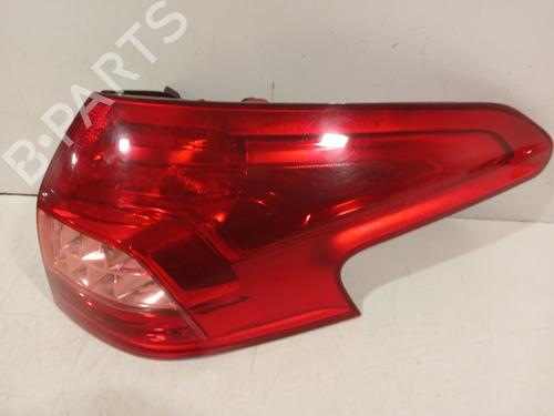 Used Right taillight Right taillight CITROËN C5 III Break (RW_) 1.6 THP 155 (156 hp) 40444954 40444954