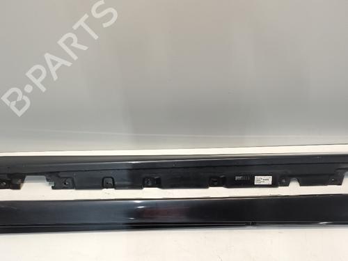 Høyre side kjol BMW 5 Touring (F11) 525 d xDrive (218 hp) 31307150