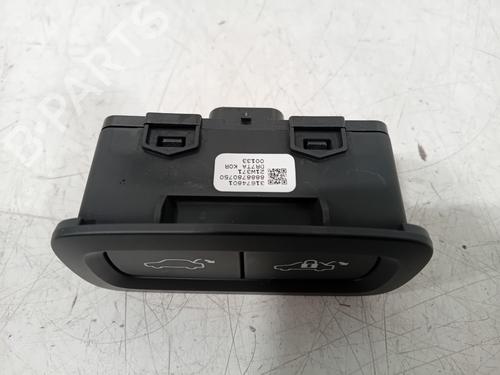Switch POLESTAR POLESTAR 2 (534) EV | BP23061939I30 - Image 2