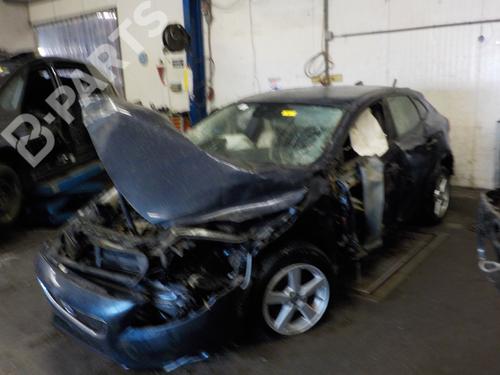 Used Parts VOLVO V40 Hatchback (525)  D2  1023111