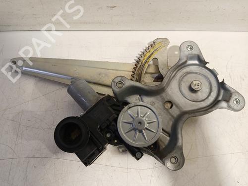 Elevalunas trasero izquierdo LEXUS CT (ZWA10_) 200h (ZWA10_, ZWA10R) (136 hp) 32774740