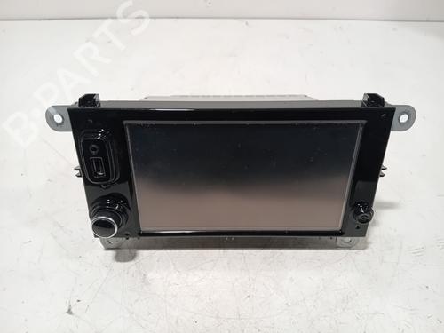 Used Radio Radio RENAULT CLIO IV Grandtour (KH_) 1.5 dCi 90 (KHN3, KHN4) (90 hp) 40049582 40049582