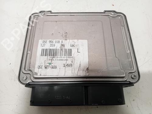 Used Engine control unit (ECU) AUDI A3 Limousine (8VS, 8VM) 1.5 TFSI (150 hp) 32493070