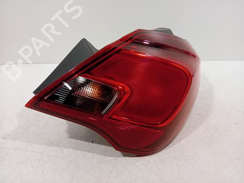 Used Right taillight Right taillight 22641027 22641027