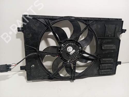 Used Radiator fan Radiator fan 32688727 32688727