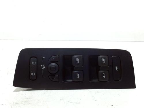 Used Switch VOLVO V40 Hatchback (525) D4 (190 hp) 13398952