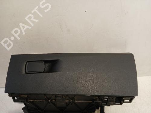 Handskerum Handskerum BMW 2 Gran Tourer (F46) 216 d (116 hp) 33814356 33814356