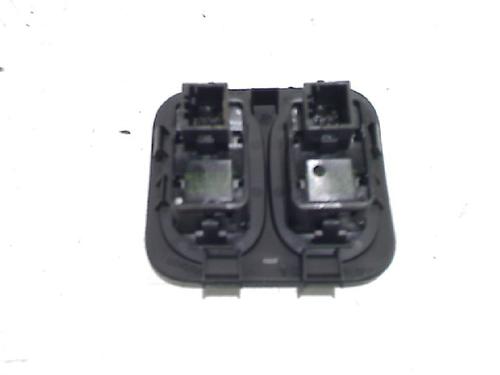 Switch PEUGEOT 1007 (KM_) 1.4 | BP13198095I30