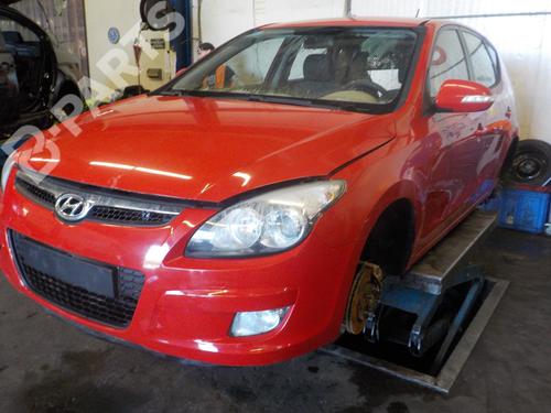 Used Parts HYUNDAI i30 (FD)  1.6 CRDi  1067193