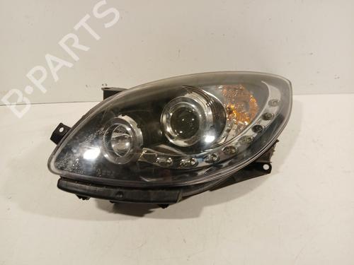 Used Left headlight RENAULT TWINGO II (CN0_) 1.2 16V (CN04, CN0B) (75 hp) 30567197