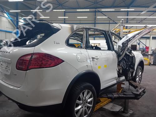 Water radiator PORSCHE CAYENNE (92A) 3.0 Diesel | BP28605578M31 - Image 8