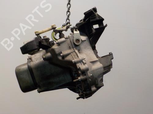 Skrzynia biegów PEUGEOT 208 I (CA_, CC_) 1.2 VTI 82 | BP10671287M3