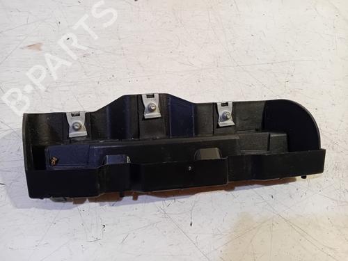 Support de phare gauche FIAT DOBLO Cargo (263_) 1.3 D Multijet (263ZXT1A, 263WXT1A, 263ZYA1A, 263WYA1A) | BP22398444C157 