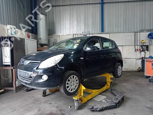 Brugte HYUNDAI i20 I (PB, PBT) 1.2 (78 hp) 3400430