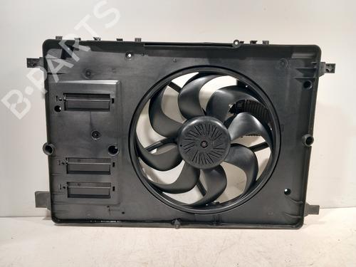 Used Radiator fan Radiator fan VOLVO V40 Hatchback (525) D3 (150 hp) 33607764 33607764