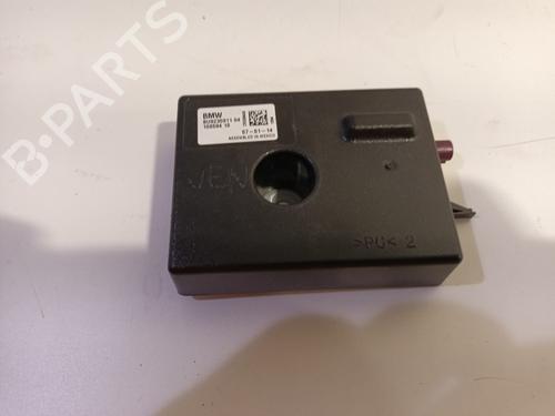 Used Control unit BMW 3 (F30, F80) 320 i (184 hp) 16421356