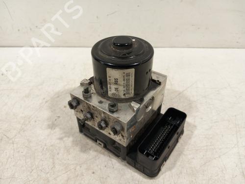 Pompa ABS Pompa ABS MERCEDES-BENZ E-CLASS (W212) E 300 Hybrid / BlueTEC Hybrid (212.098) (204 hp) 34696398 34696398