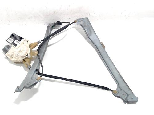 Used Front left window mechanism Front left window mechanism RENAULT LAGUNA III Grandtour (KT0/1) 2.0 dCi (KT0M, KT0N, KT0S, KT19, KT1F) (173 hp) 8067589 8067589