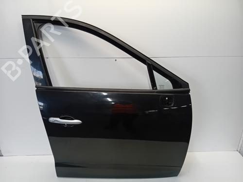Used Right front door Right front door 18530483 18530483