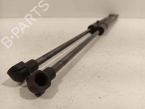 Tailgate lift support MITSUBISHI OUTLANDER III (GG_W, GF_W, ZJ, ZL, ZK) Plug-in Hybrid (GG2W) | BP18072436C138 