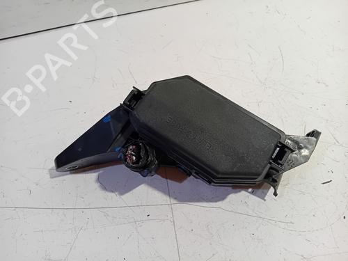 Used Fuse box Fuse box 28731149 28731149