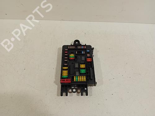 Used Fuse box Fuse box 19168169 19168169