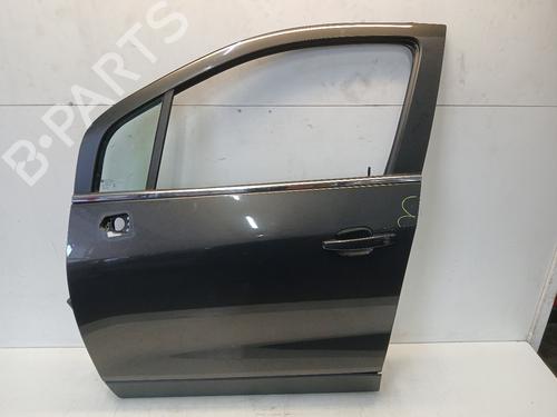 Used Left front door Left front door 39202525 39202525