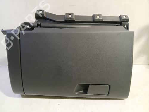 Used Glove box Glove box 31669287 31669287
