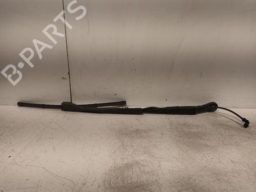 Used Front windshield wiper arm BMW 3 (G20, G80, G28) 330 e Plug-in-Hybrid xDrive (292 hp) 26649291