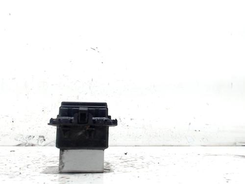Used Heater resistor RENAULT MEGANE III Grandtour (KZ0/1) 1.4 TCe (KZ0F, KZ1V) (130 hp) 11786107