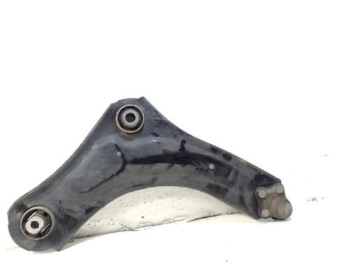 Used Left front suspension arm RENAULT MEGANE III Grandtour (KZ0/1) 1.5 dCi (KZ09, KZ0D, KZ1G, KZ29, KZ14, KZ1W, KZ10, KZ1F,... (110 hp) 6869452