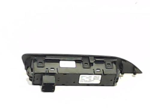 Switch BMW 1 (F21) 116 i | BP938662I30 