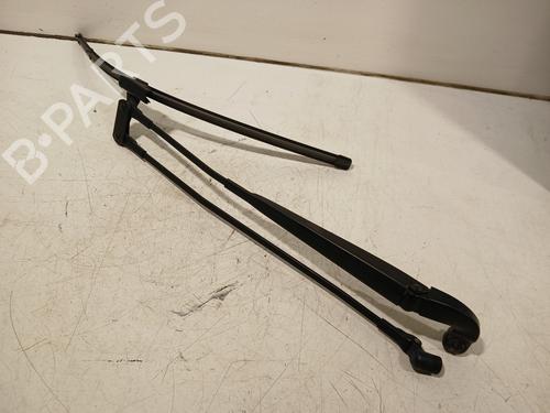 Used Front windshield wiper arm PEUGEOT 108 1.0 VTi (69 hp) 27478955