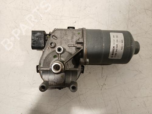 Used Front wiper motor Front wiper motor BMW X1 (F48) sDrive 18 i (136 hp) 33268337 33268337
