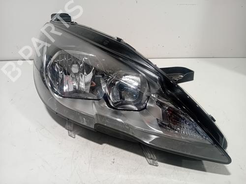 Used Right headlight Right headlight PEUGEOT 308 SW II (LC_, LJ_, LR_, LX_, L4_) 1.2 THP 110 (110 hp) 40283283 40283283