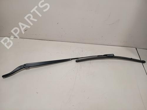 front-windshield-wiper-arm-renault-austral-2022-36641472 main image