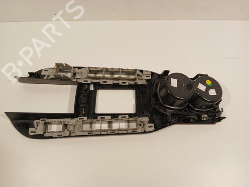 Middle console DS DS 3 / DS 3 CROSSBACK (UR_, UC_, UJ_) 1.2 PureTech 130 (URHNSS) | BP29918478I22