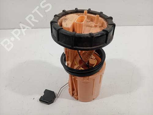 Used Fuel pump VW TRANSPORTER T5 Van (7HA, 7HH, 7EA, 7EH) 2.0 TDI (140 hp) 30594407
