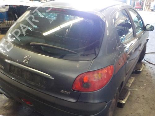 Høyre foran lås PEUGEOT 206 Hatchback (2A/C) 1.4 i | BP13202067C97 