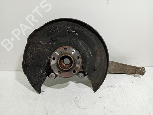 Used Right front steering knuckle VOLVO V60 II (225) D4 (190 hp) 19120974