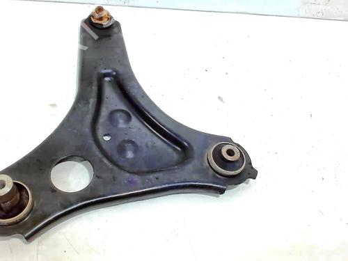 Used Left front suspension arm RENAULT TWINGO III (BCM_, BCA_) 1.0 SCe 70 (71 hp) 8523672