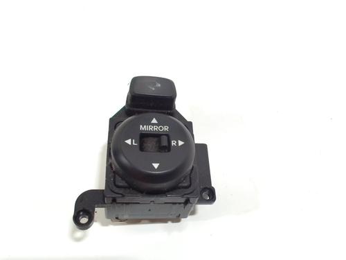Used Switch HYUNDAI i30 Estate (FD) 2.0 (143 hp) 12526940