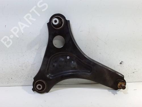 Used Right front suspension arm RENAULT TWINGO III (BCM_, BCA_) 1.0 SCe 70 (71 hp) 8008166