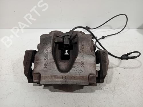 Used Right front brake caliper MERCEDES-BENZ M-CLASS (W166) ML 350 BlueTEC 4-matic (166.024, 166.023) (258 hp) 22618503