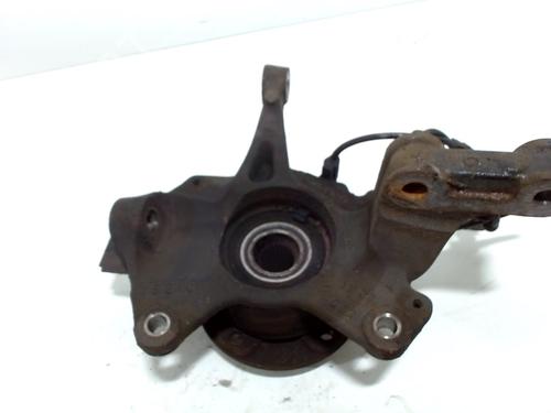 Left front steering knuckle RENAULT MEGANE III Grandtour (KZ0/1) 1.5 dCi (KZ09, KZ0D, KZ1G, KZ29, KZ14, KZ1W, KZ10, KZ1F,... | BP13720709M25