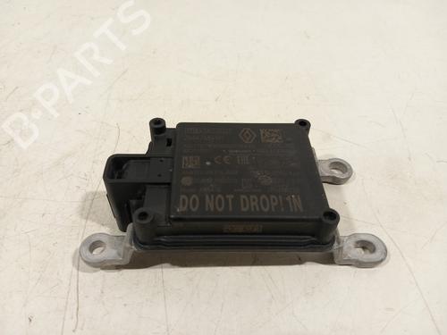Modulo electronico Modulo electronico RENAULT CLIO V (B7_) 1.0 TCe 100 (B7MT) (101 hp) 37257626 37257626